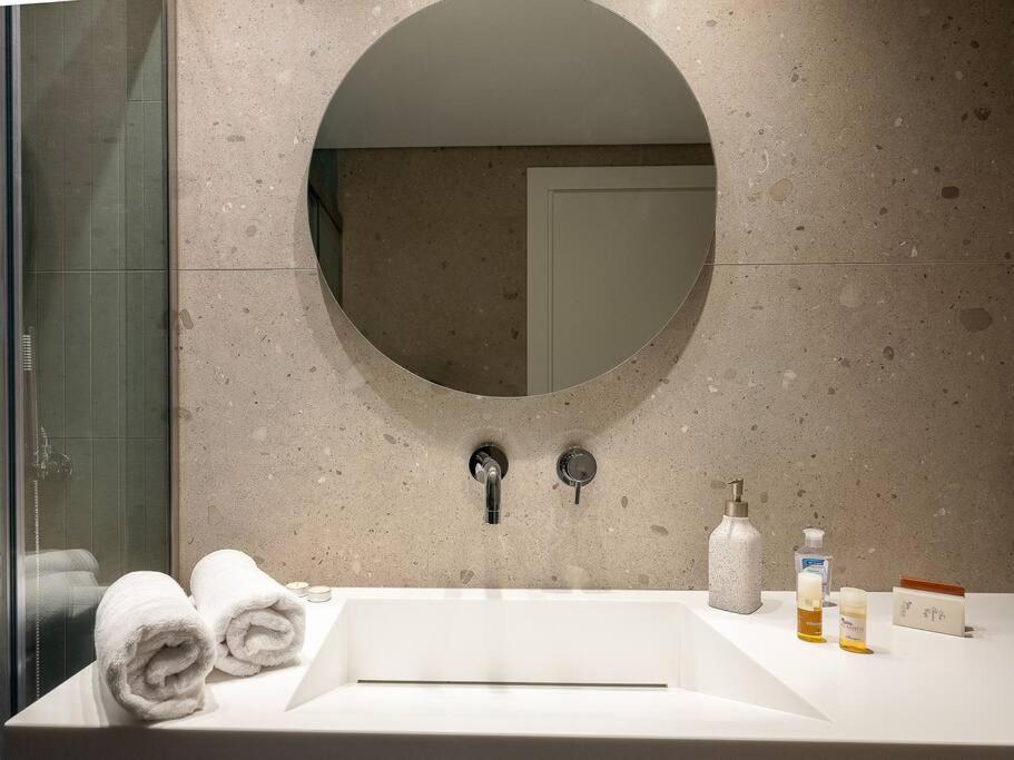 Electra Luxury Apartment At The Heraklion Center Екстер'єр фото
