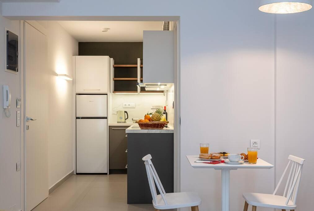 Electra Luxury Apartment At The Heraklion Center Екстер'єр фото