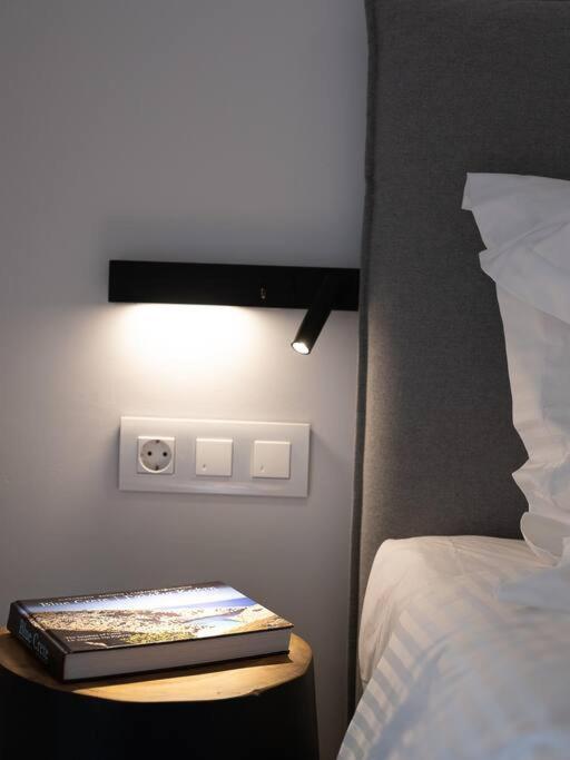 Electra Luxury Apartment At The Heraklion Center Екстер'єр фото