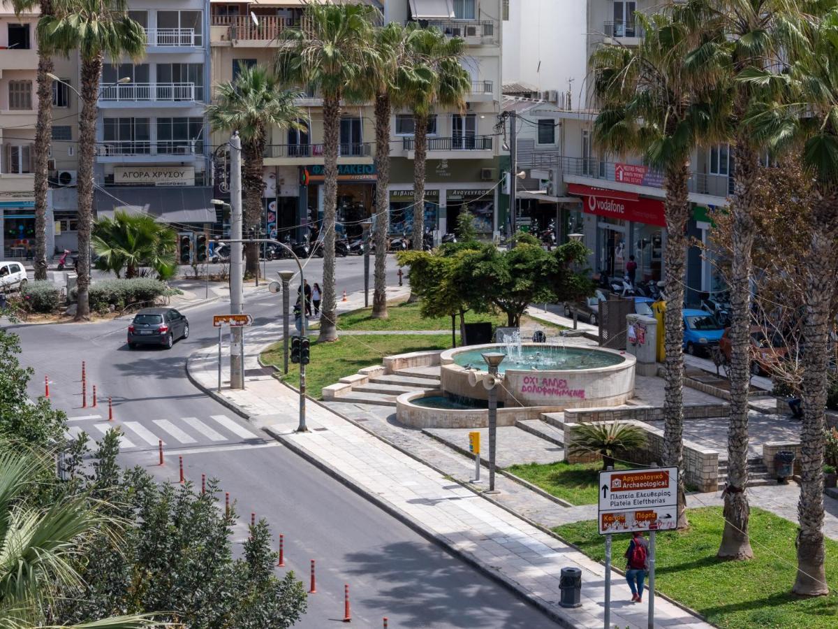Electra Luxury Apartment At The Heraklion Center Екстер'єр фото